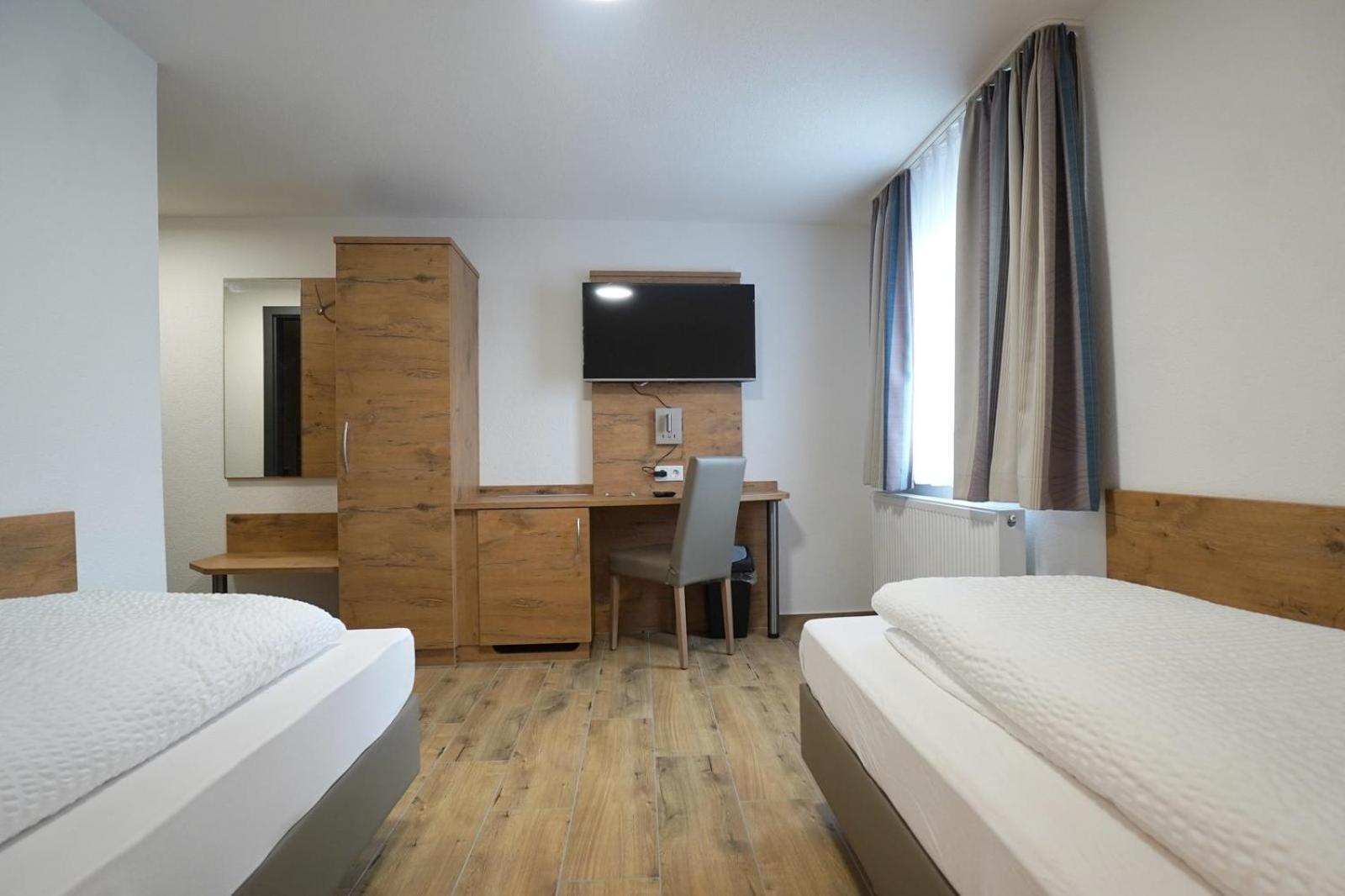 Hotel 7 Winden Spaichingen Экстерьер фото